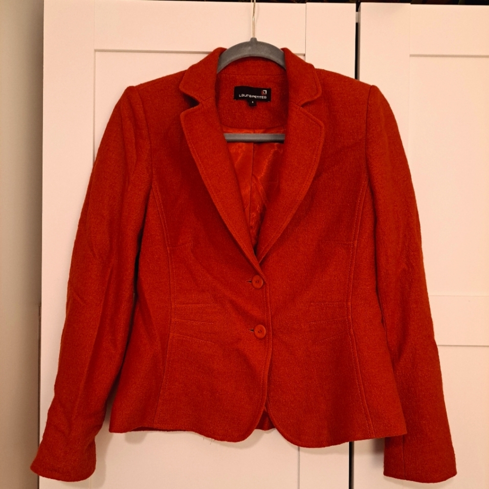 🎈Beautiful red blazer woven look with buttons